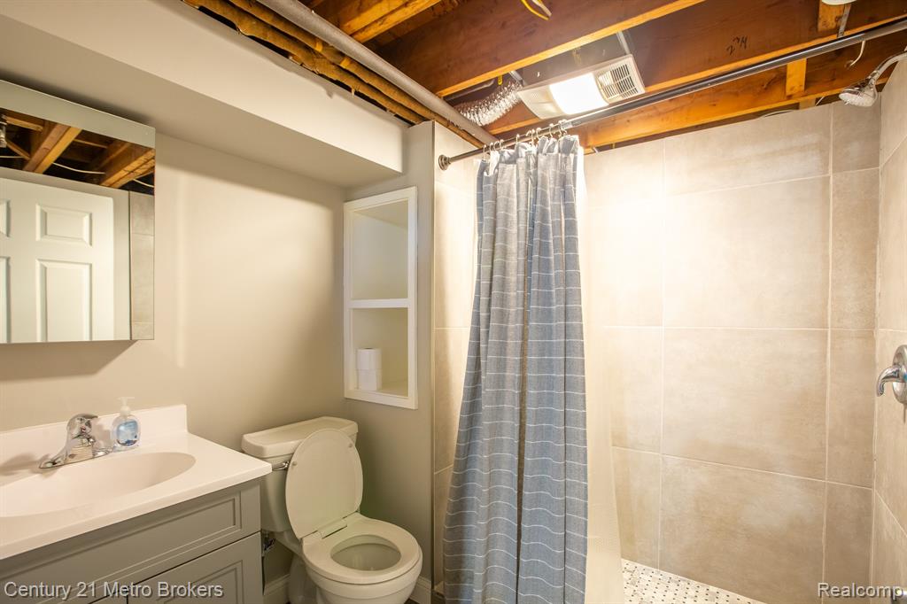 2227 North Baxter Road Davison, MI 48423 - Photo 35 of 49 Gallery Image 35