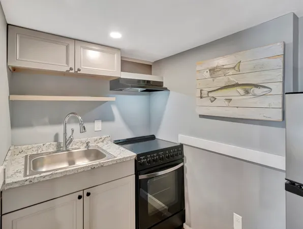 $895,000 | 48 A B Street, Hull, MA 02045