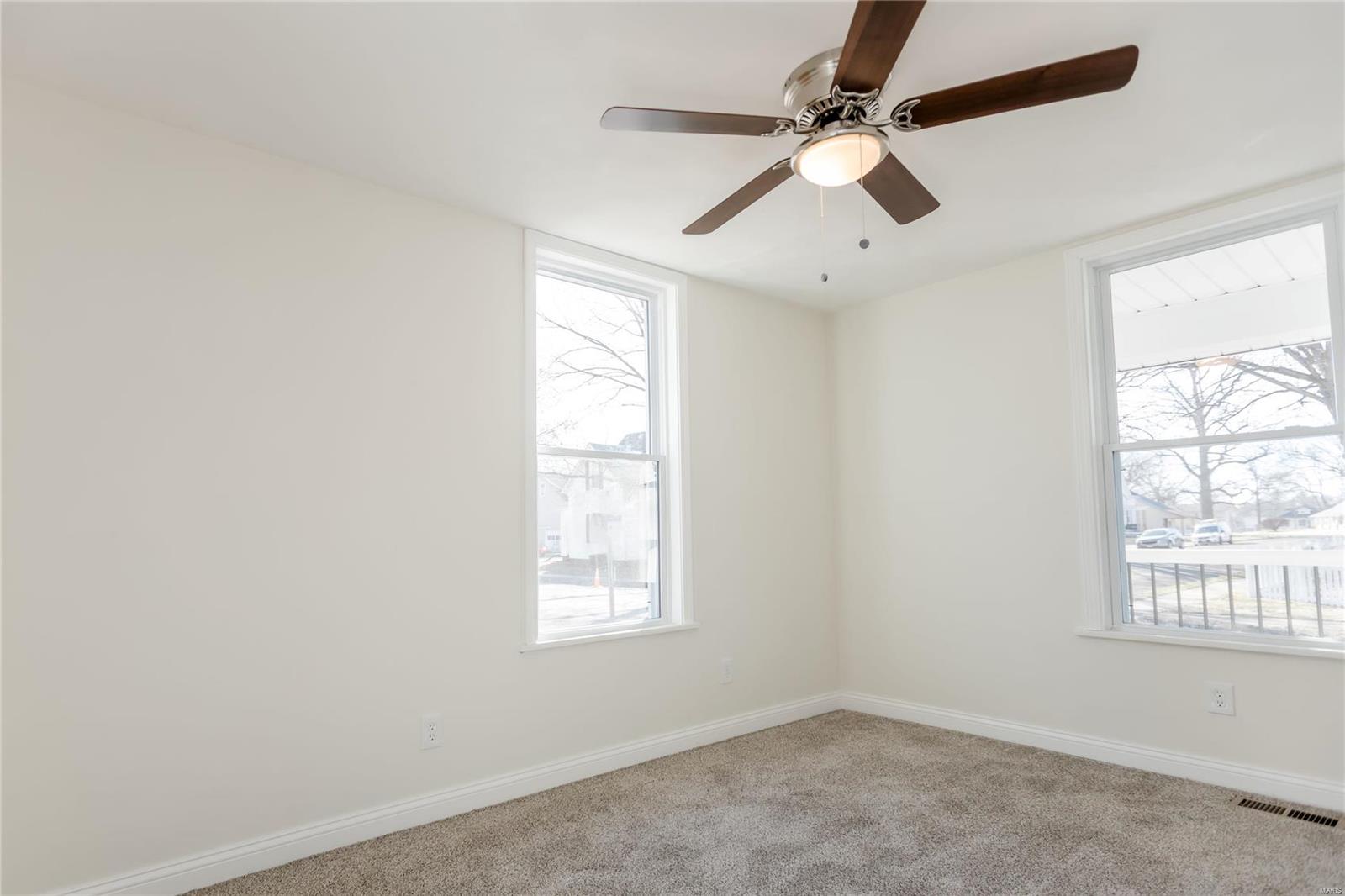 11 East High Street Freeburg, IL 62243 - Photo 26 of 34
