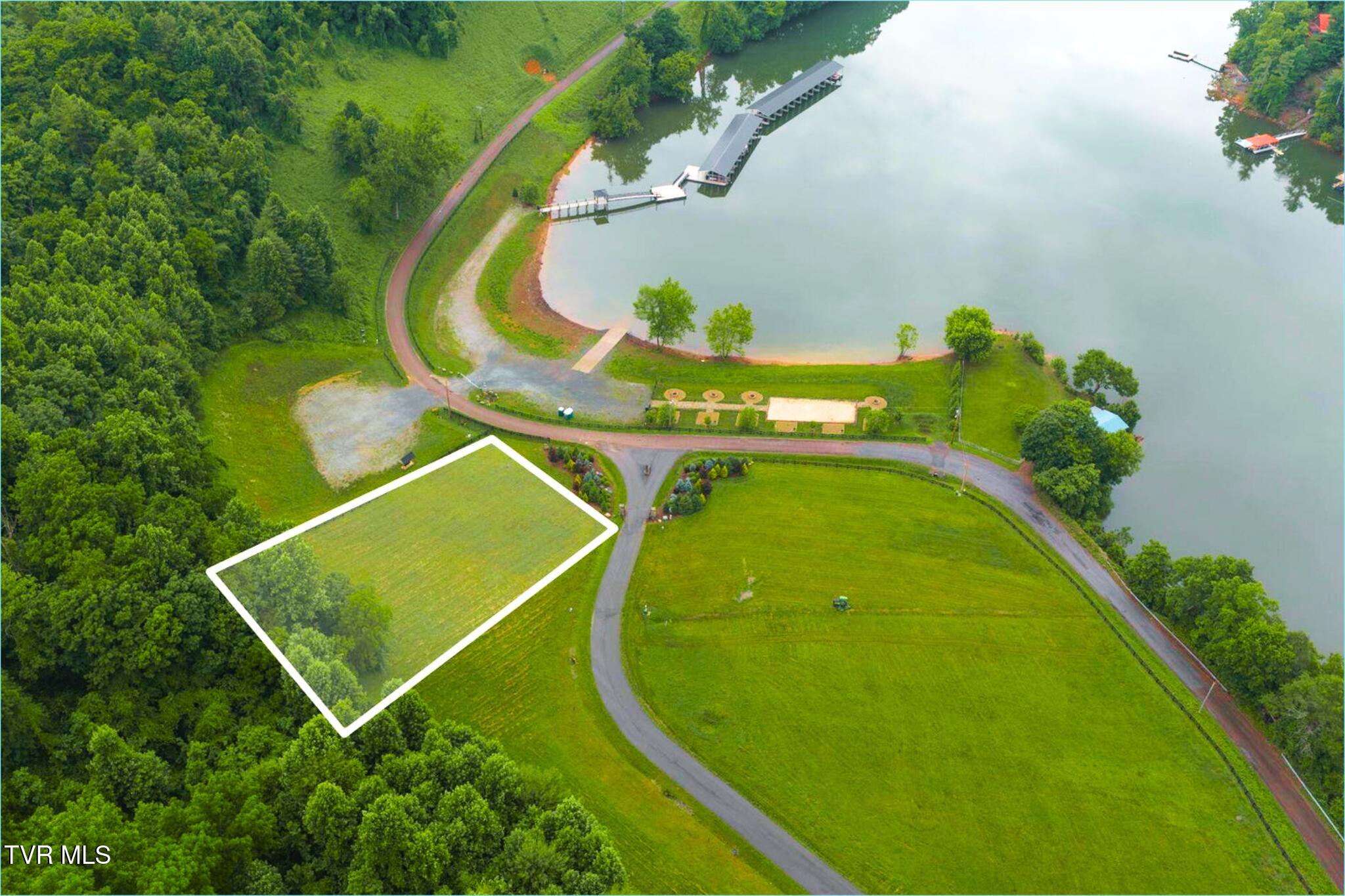 Lot 4 Eagle Rdg Parkway, Unit 4 Butler, TN 37640 - Photo 1 of 17 Lot 4 Eagle Ridge Pkwy