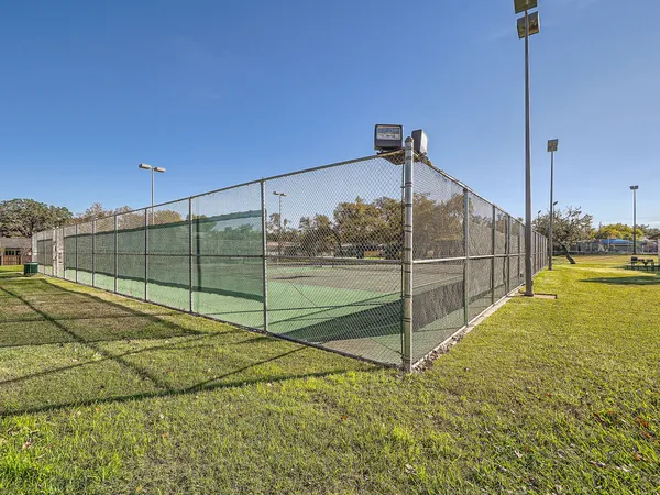 a view of a tennis court