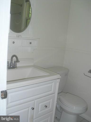 4709 Sharon Road Temple Hills, MD 20748 - Photo 4 of 10 Bath