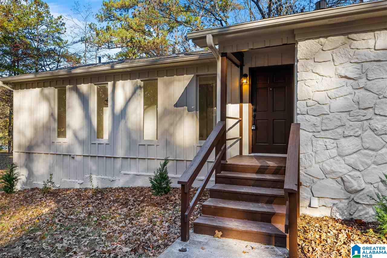 6022 Old Springville Road Northeast Pinson, AL 35126 - Photo 4 of 34