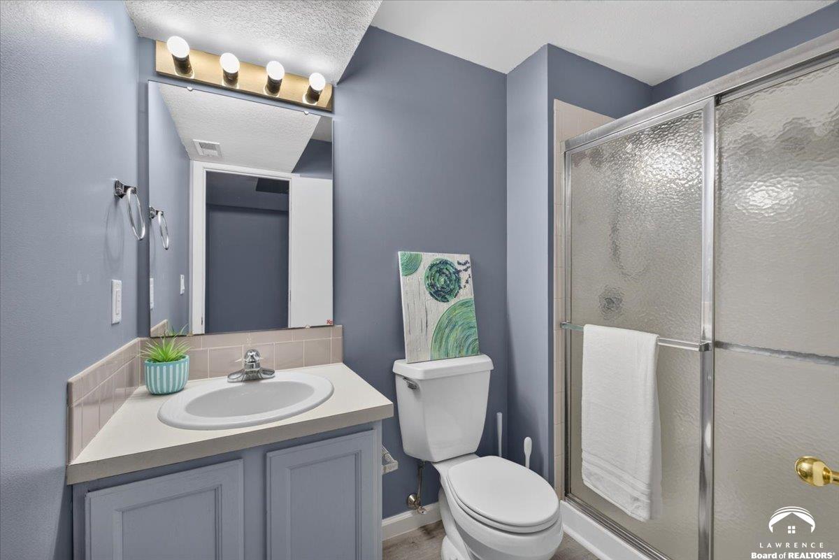 4714 Harvard Road Lawrence, KS 66049 - Photo 25 of 41