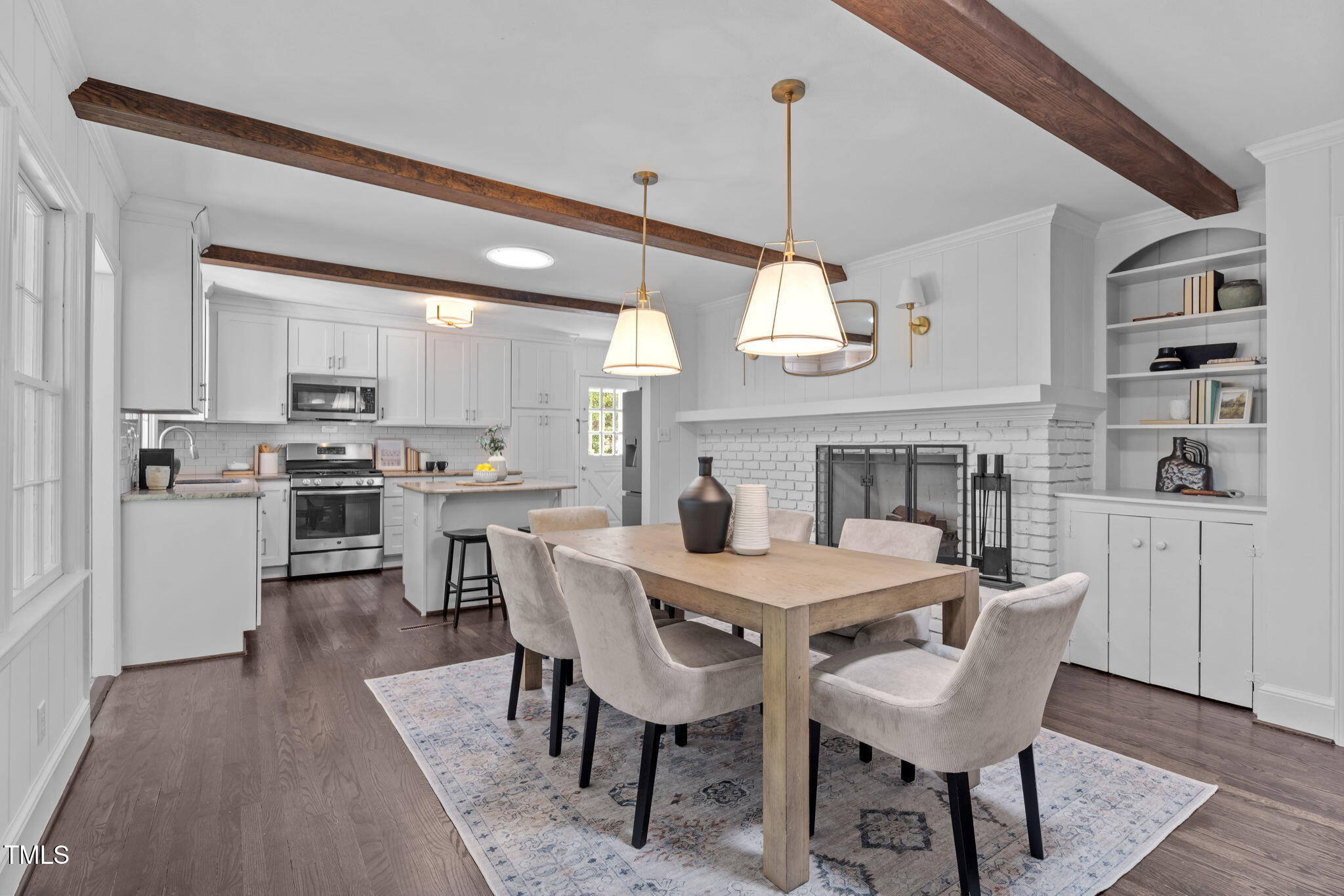 2724 Riddick Drive Raleigh, NC 27609 - Photo 10 of 48 Breakfast / Kitchen
