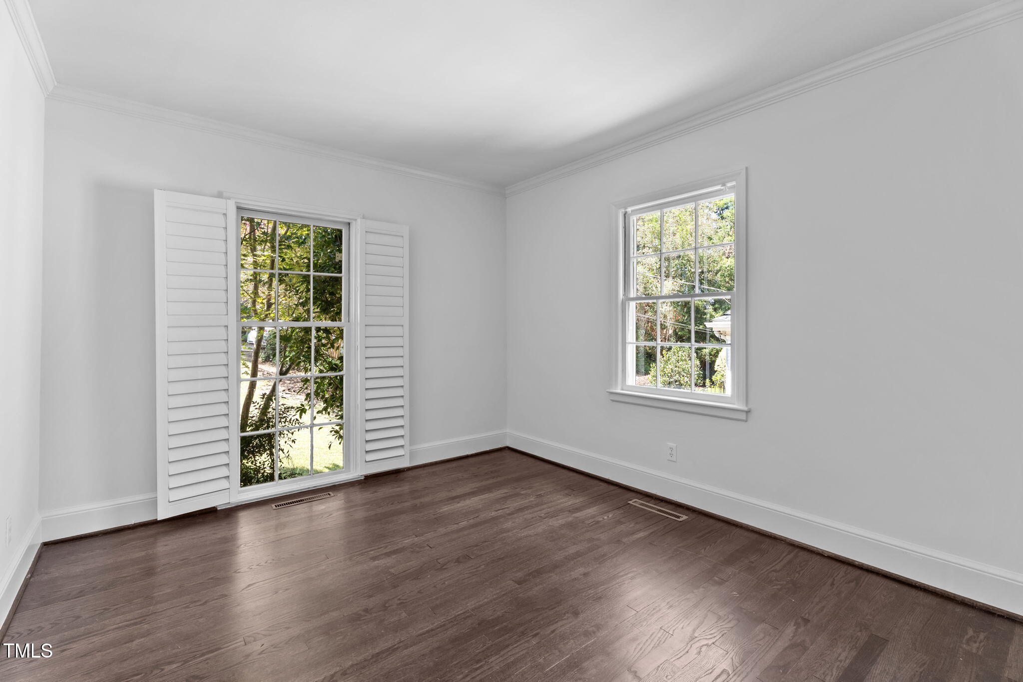 2724 Riddick Drive Raleigh, NC 27609 - Photo 21 of 48 Guest Bedroom 1