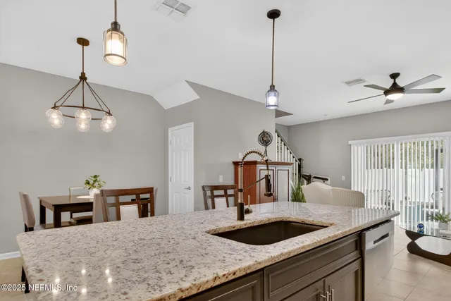 $295,000 | 13943 Molina Drive, Jacksonville, FL 32256