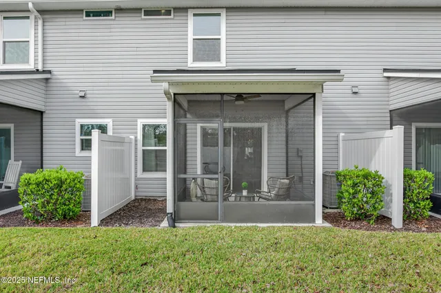 $295,000 | 13943 Molina Drive, Jacksonville, FL 32256
