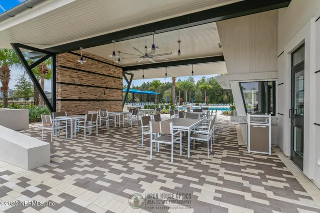 $295,000 | 13943 Molina Drive, Jacksonville, FL 32256