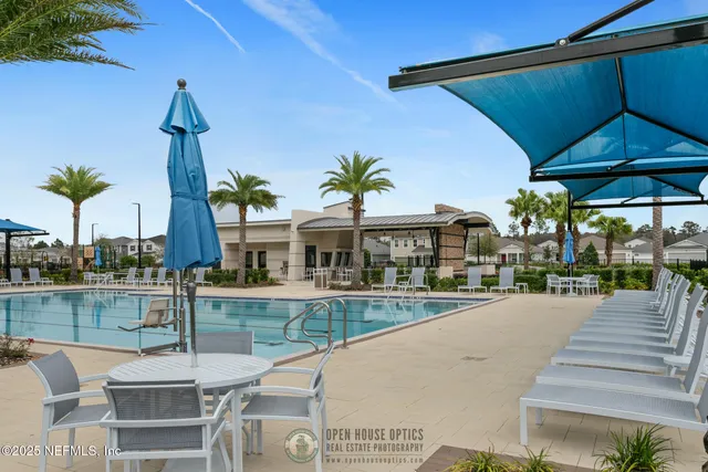 $295,000 | 13943 Molina Drive, Jacksonville, FL 32256