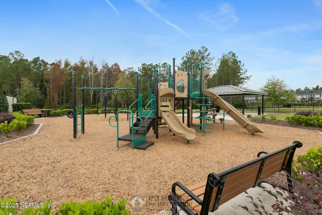 $295,000 | 13943 Molina Drive, Jacksonville, FL 32256