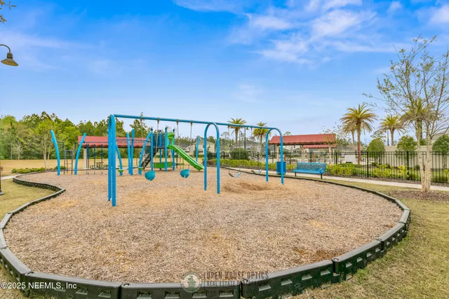 $295,000 | 13943 Molina Drive, Jacksonville, FL 32256