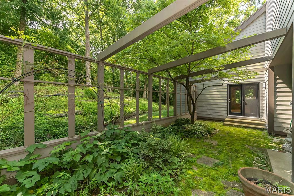 12420 Robyn Road Sunset Hills, MO 63127 - Photo 33 of 55 Gallery Image 33