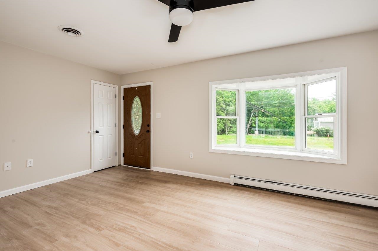 34 Darby Lane Rochester, NH 03839 - Photo 11 of 27