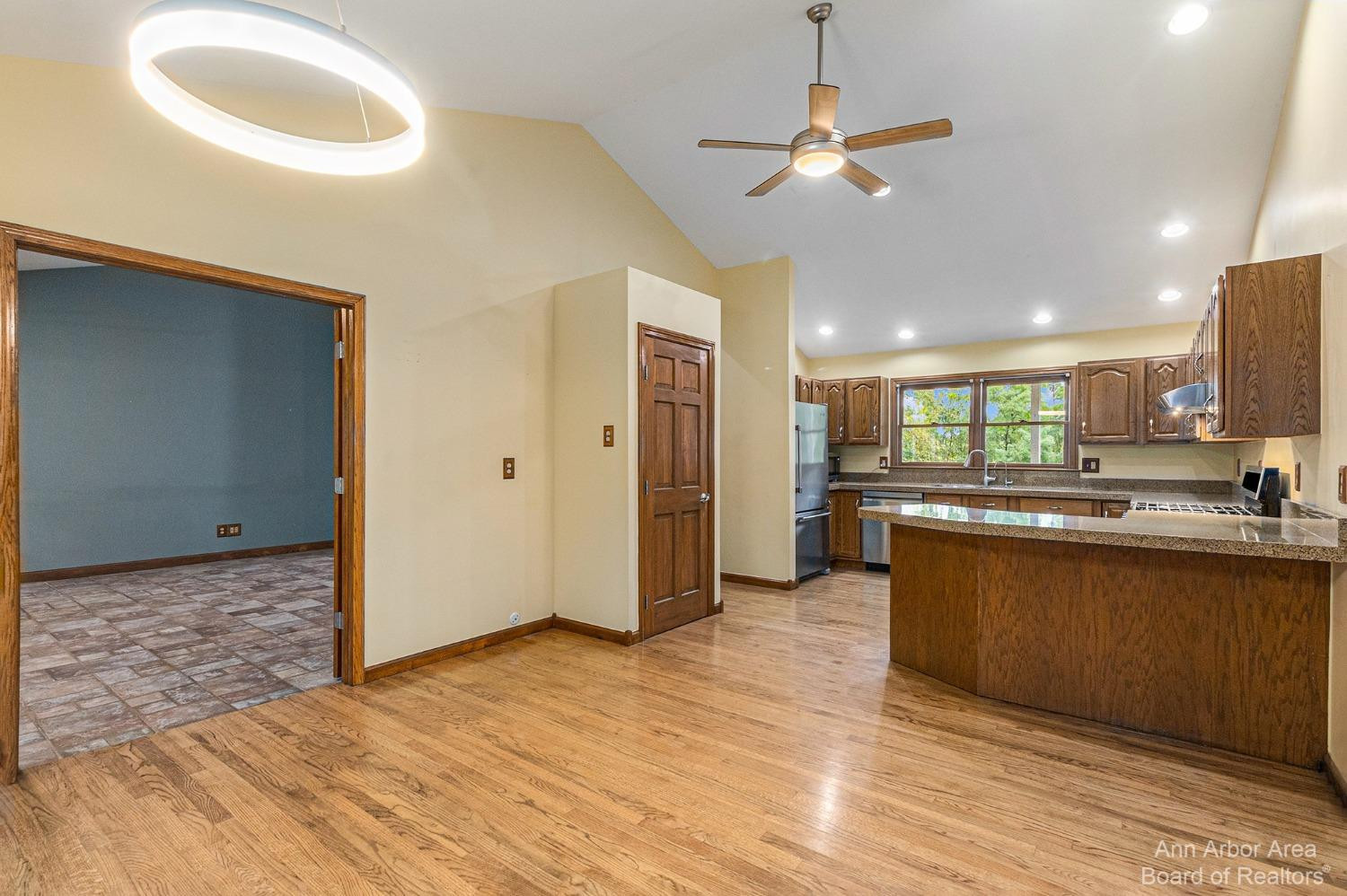 7754 Hammel Road Brighton, MI 48116 - Photo 9 of 45 Photo 9