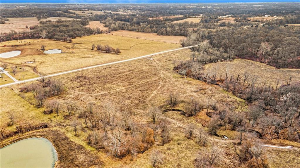 Lot 4 Southeast Tri County Line Rd  