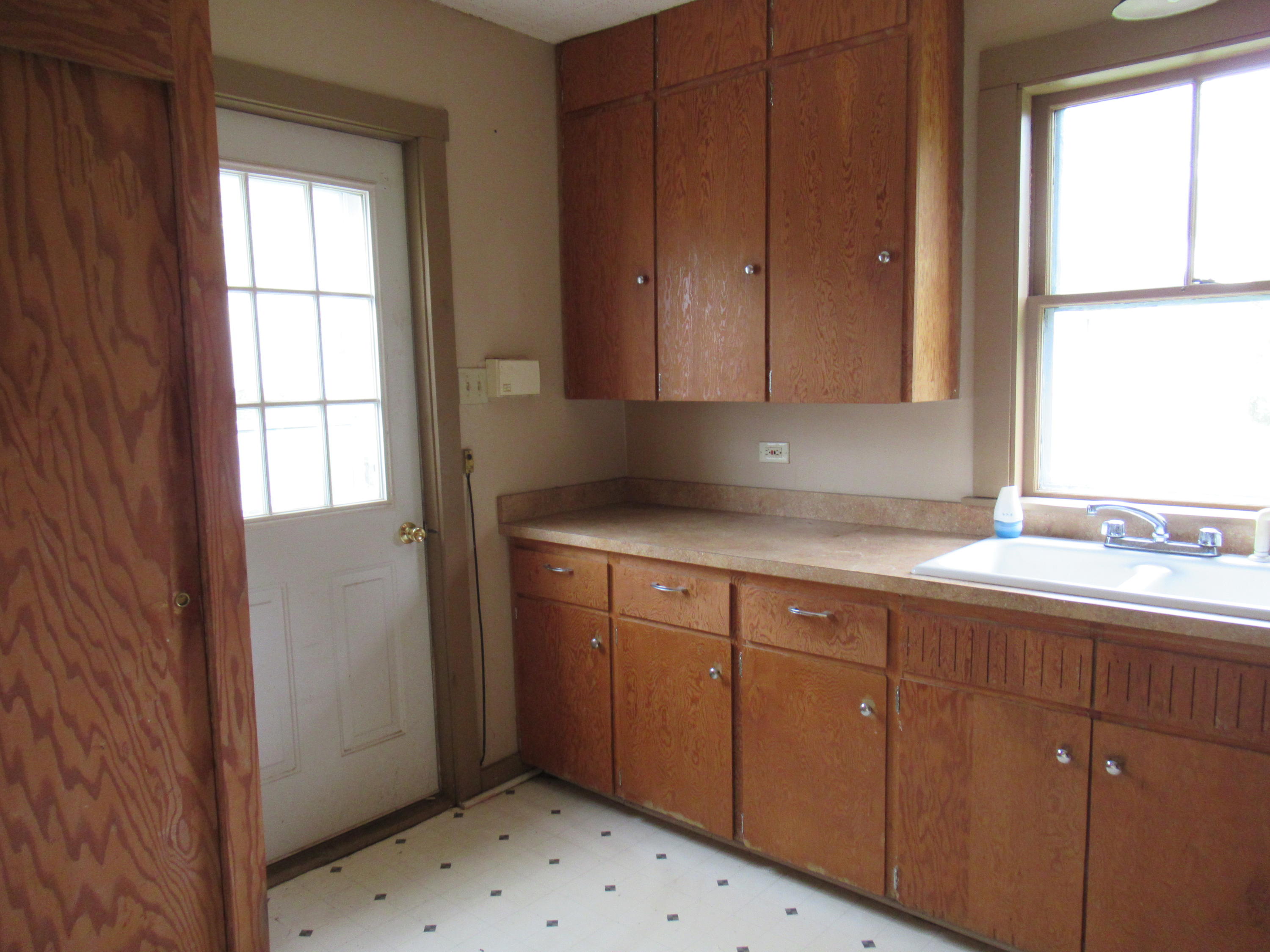 20 Hall Street Anson, ME 04958 - Photo 6 of 25 IMG_2652