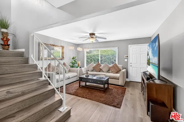 $479,000 | 7320 Lennox Avenue, Unit F7, Van Nuys, CA 91405