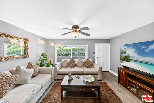 $479,000 | 7320 Lennox Avenue, Unit F7, Van Nuys, CA 91405