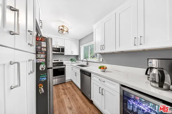 $479,000 | 7320 Lennox Avenue, Unit F7, Van Nuys, CA 91405