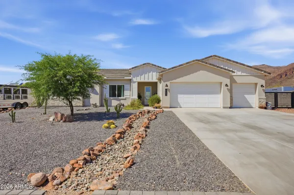 $975,000 | 10464 East Magnolia Road, Gold Canyon, AZ 85118