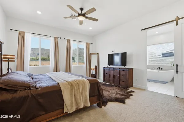$975,000 | 10464 East Magnolia Road, Gold Canyon, AZ 85118