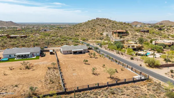 $975,000 | 10464 East Magnolia Road, Gold Canyon, AZ 85118