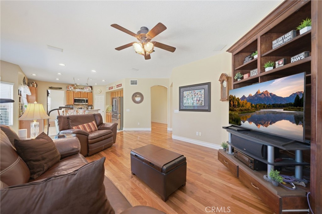 33370 Morning View Drive Temecula, CA 92592 - Photo 15 of 38