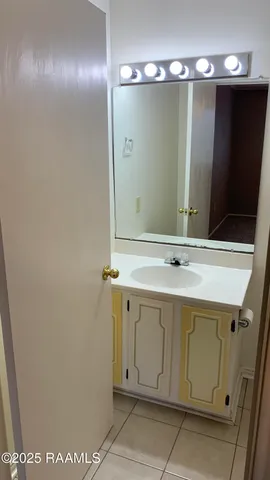 $104,900 | 1310 Dulles Drive, Unit C, Lafayette, LA 70506