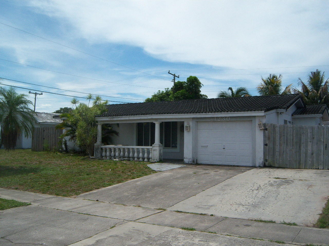 1230 Southwest 13th Street Boca Raton, FL 33486 - Photo 1 of 8 FRONT VIEW