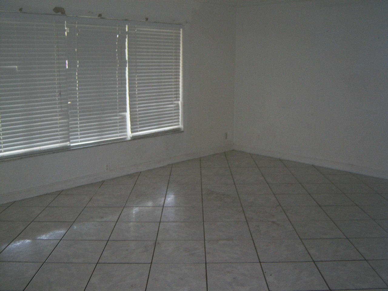 1230 Southwest 13th Street Boca Raton, FL 33486 - Photo 7 of 8 1230 SW 13 street 020