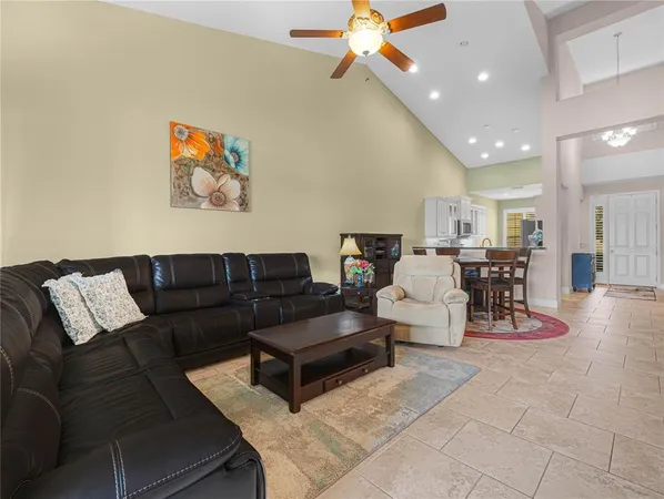 $299,900 | 2936 Mission Lakes Drive, Lakeland, FL 33803