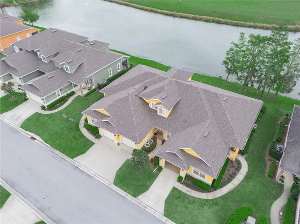$299,900 | 2936 Mission Lakes Drive, Lakeland, FL 33803