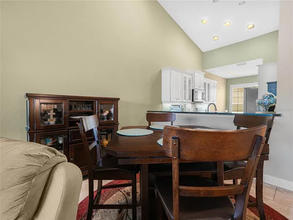 $299,900 | 2936 Mission Lakes Drive, Lakeland, FL 33803
