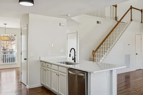 $399,900 | 761 Sweetwater Circle, Old Hickory, TN 37138