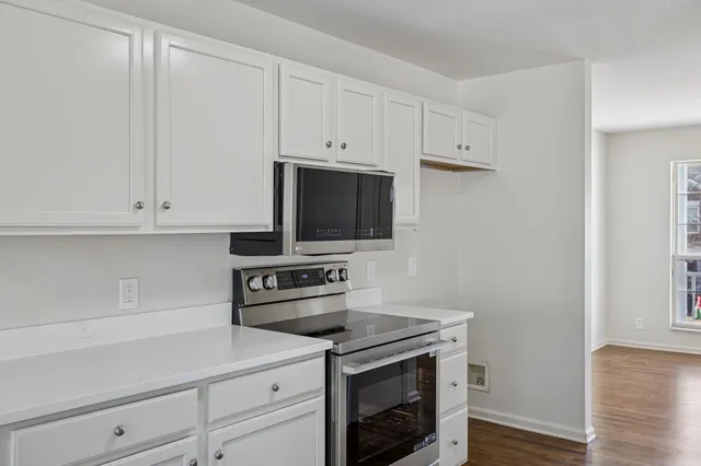 $409,900 | 761 Sweetwater Circle, Old Hickory, TN 37138