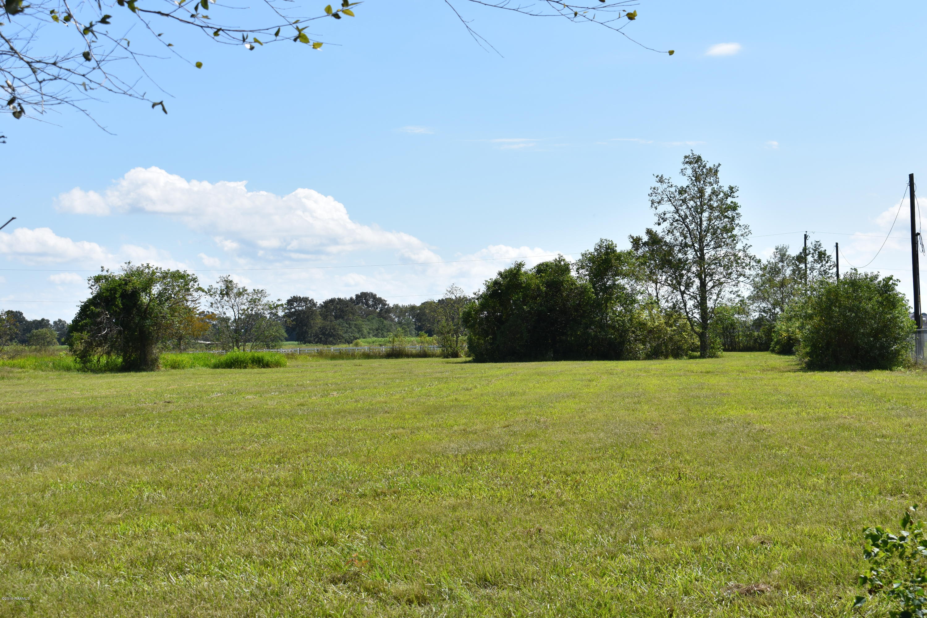 2210 Razorback Road New Iberia, LA 70563 - Photo 3 of 4 Gallery Image 3