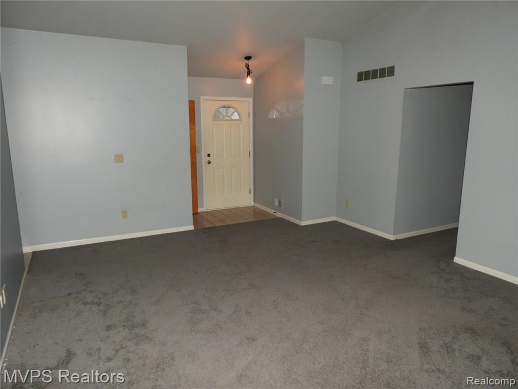 7488 Shea Road Marine City, MI 48039 - Photo 10 of 26 DSCN2004.JPG