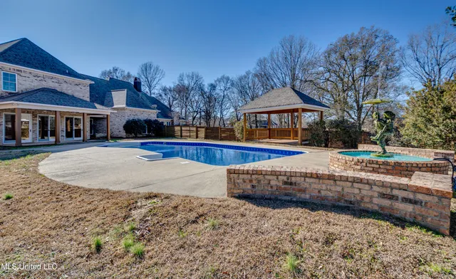$725,000 | 702 Tanglewood Drive, Madison, MS 39110