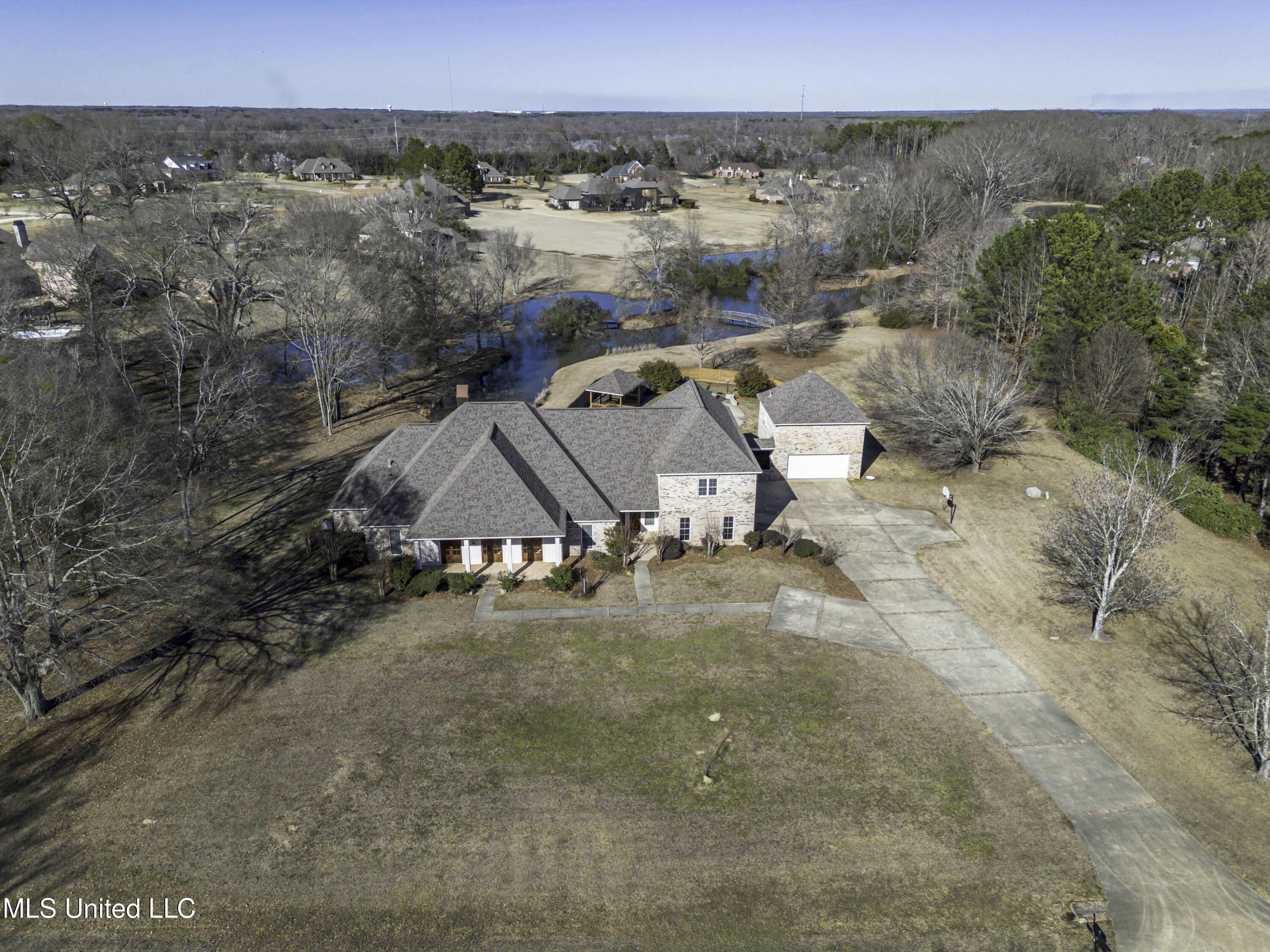 702 Tanglewood Drive Madison, MS 39110 - Photo 13 of 133 702 Tanglewood drone-0345