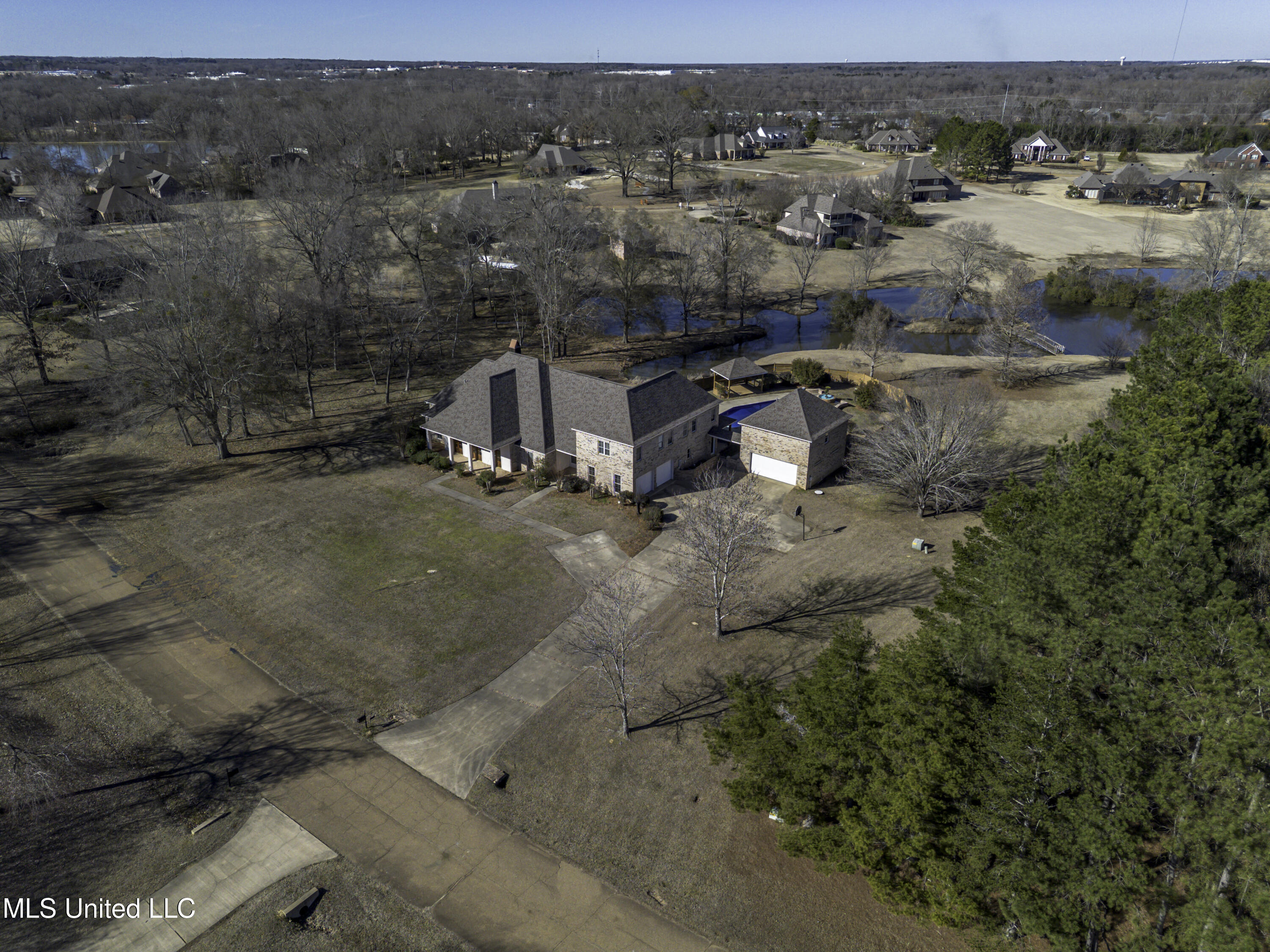702 Tanglewood Drive Madison, MS 39110 - Photo 15 of 133 702 Tanglewood drone-0347