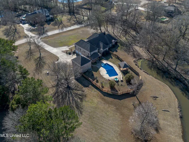 $725,000 | 702 Tanglewood Drive, Madison, MS 39110
