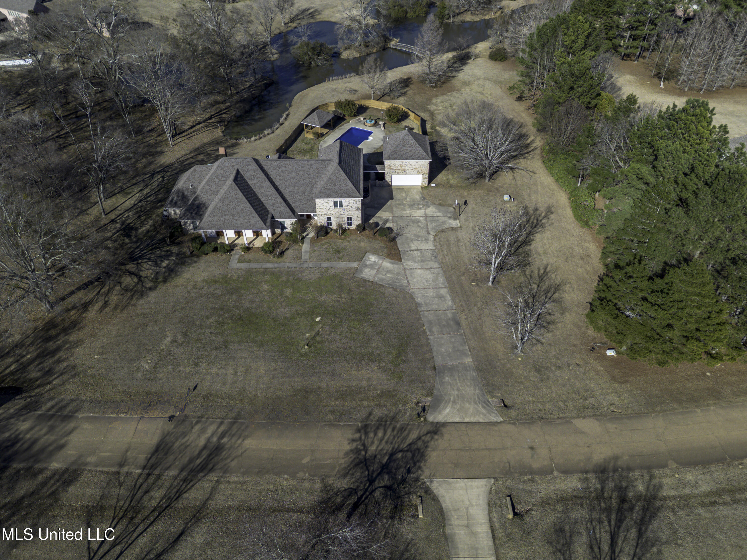 702 Tanglewood Drive Madison, MS 39110 - Photo 26 of 133 702 Tanglewood drone-0361