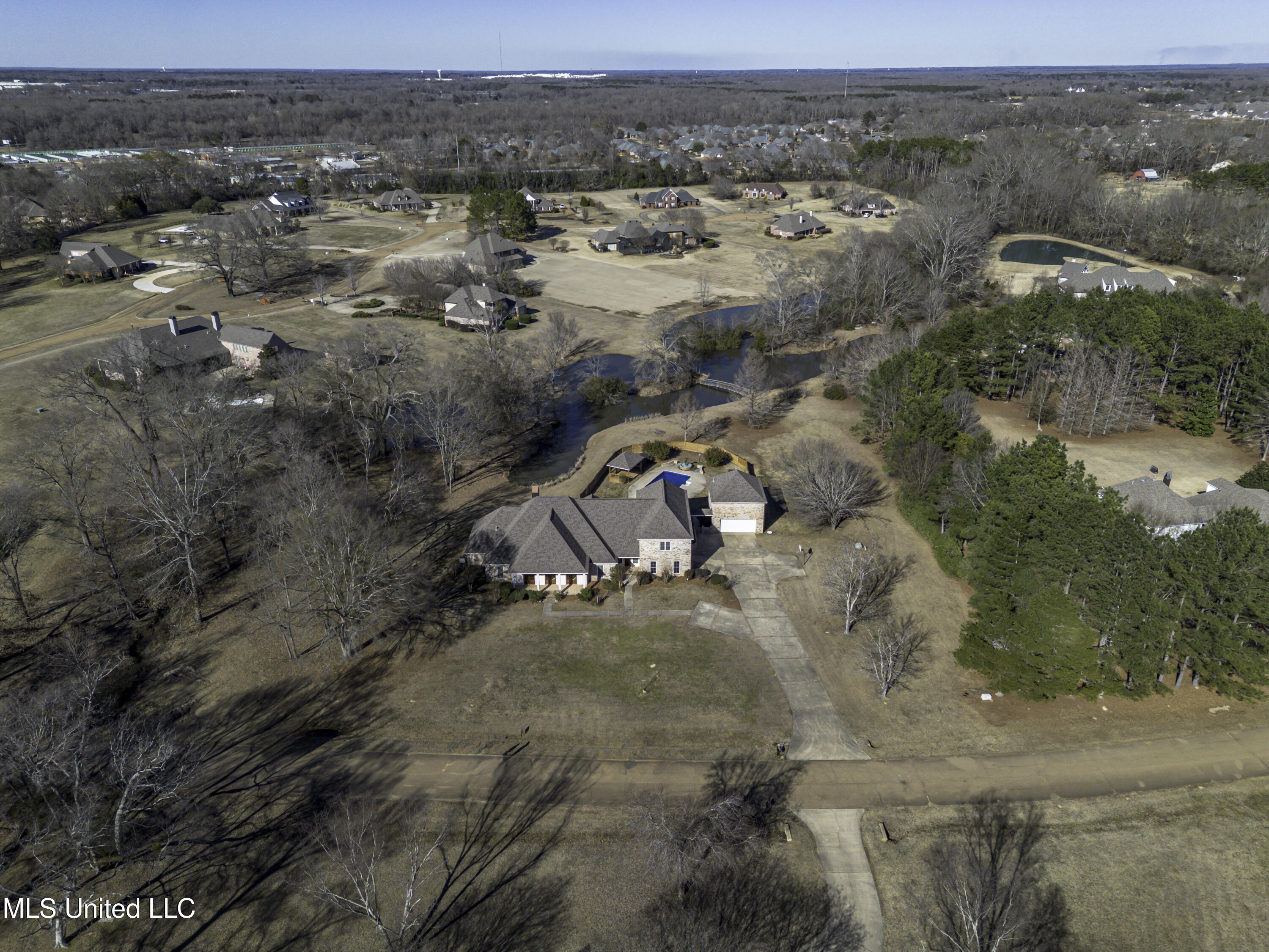 702 Tanglewood Drive Madison, MS 39110 - Photo 29 of 133 702 Tanglewood drone-0365