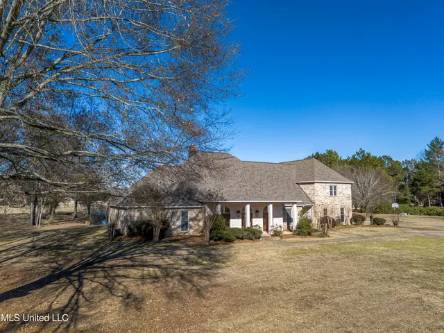 $725,000 | 702 Tanglewood Drive, Madison, MS 39110