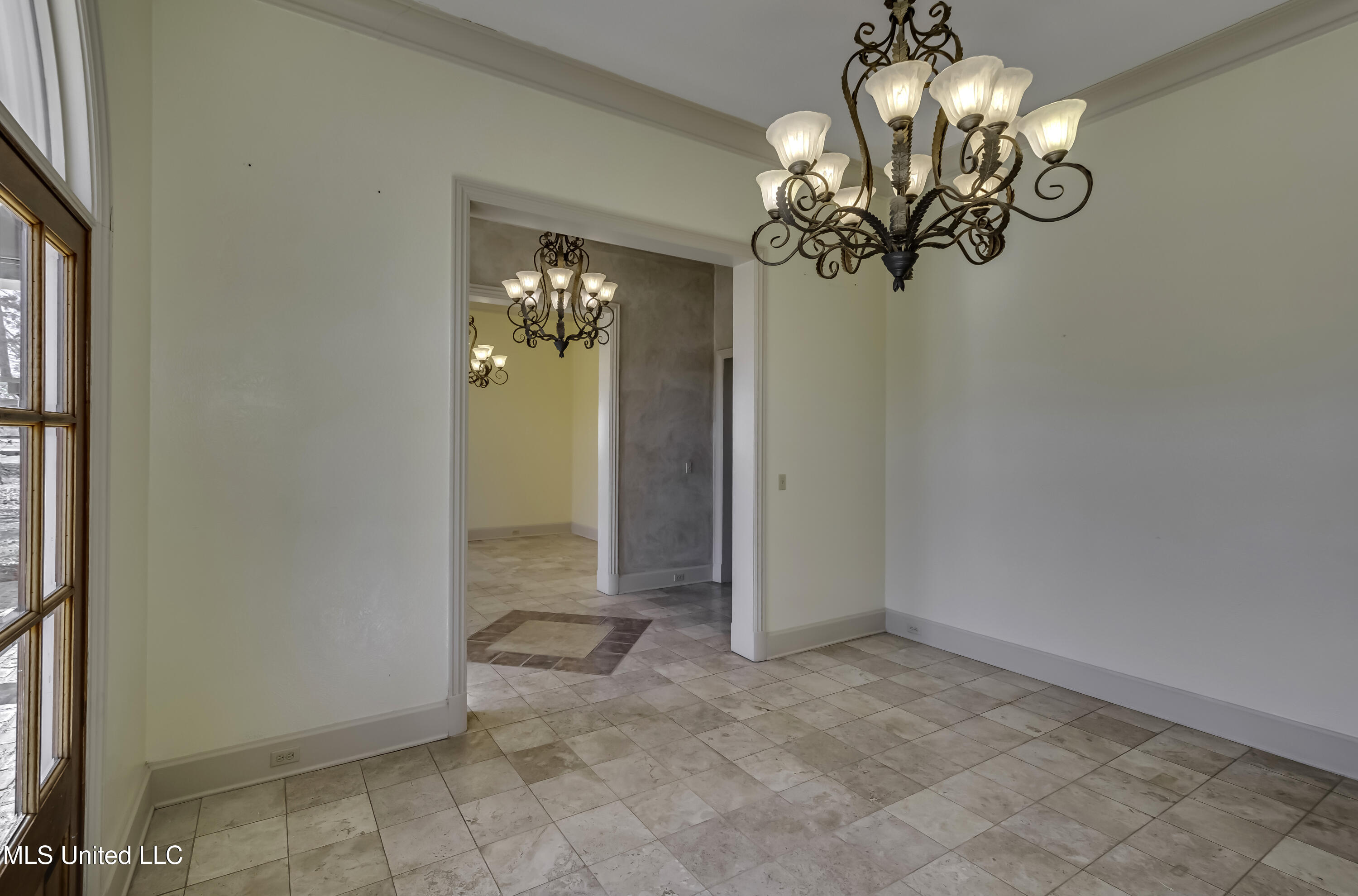 702 Tanglewood Drive Madison, MS 39110 - Photo 42 of 133 702 Tanglewood int--13