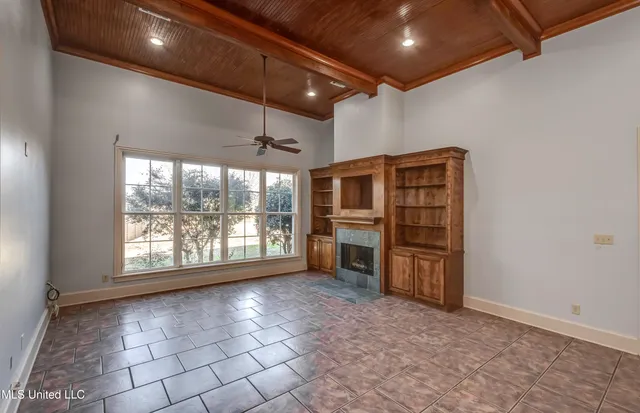 $725,000 | 702 Tanglewood Drive, Madison, MS 39110