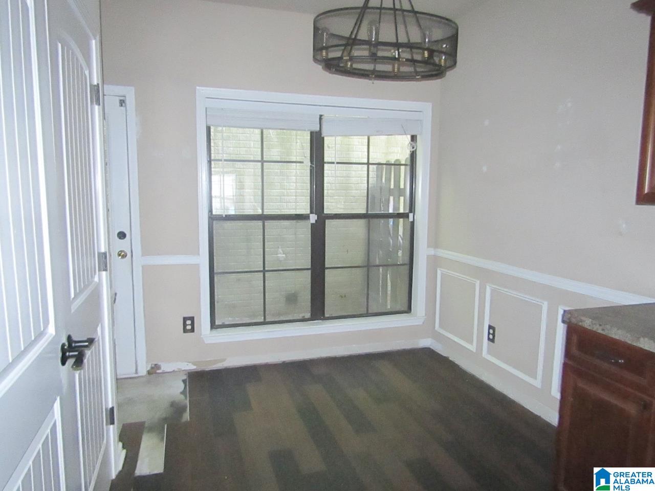 2288 Ridgemont Drive Birmingham, AL 35244 - Photo 5 of 12