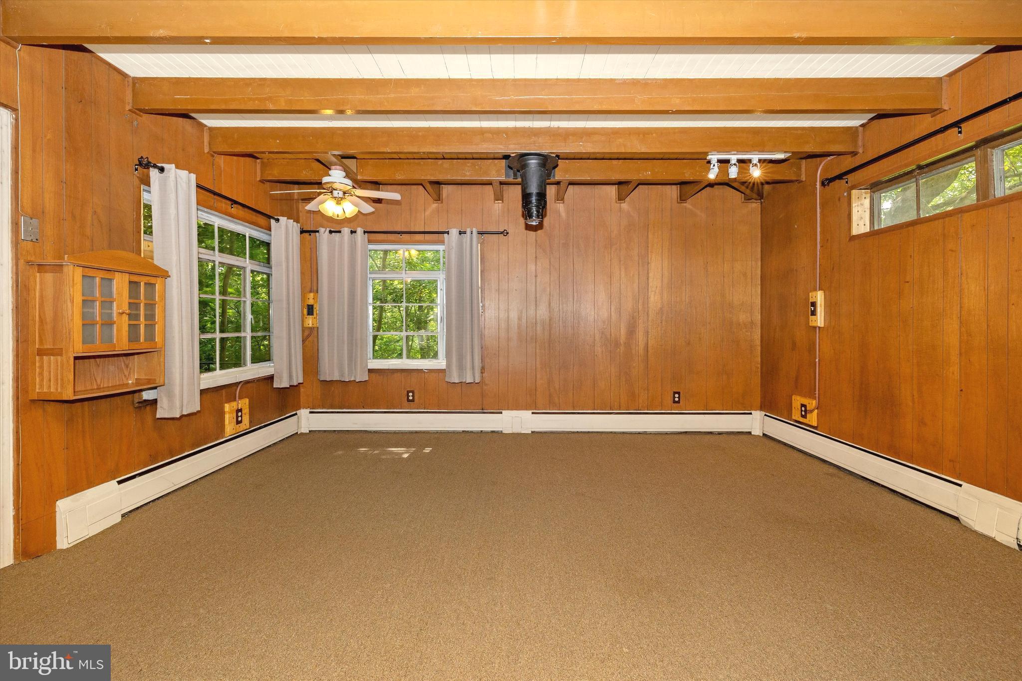 6023 Jefferson Boulevard Frederick, MD 21703 - Photo 42 of 66 Cottage #2 Living Room