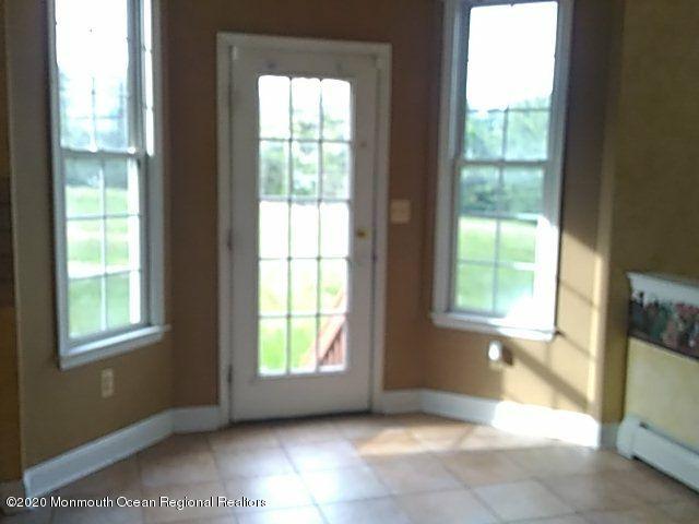 761 Perrineville Road Millstone Township, NJ 08535 - Photo 8 of 15 unflagged_060